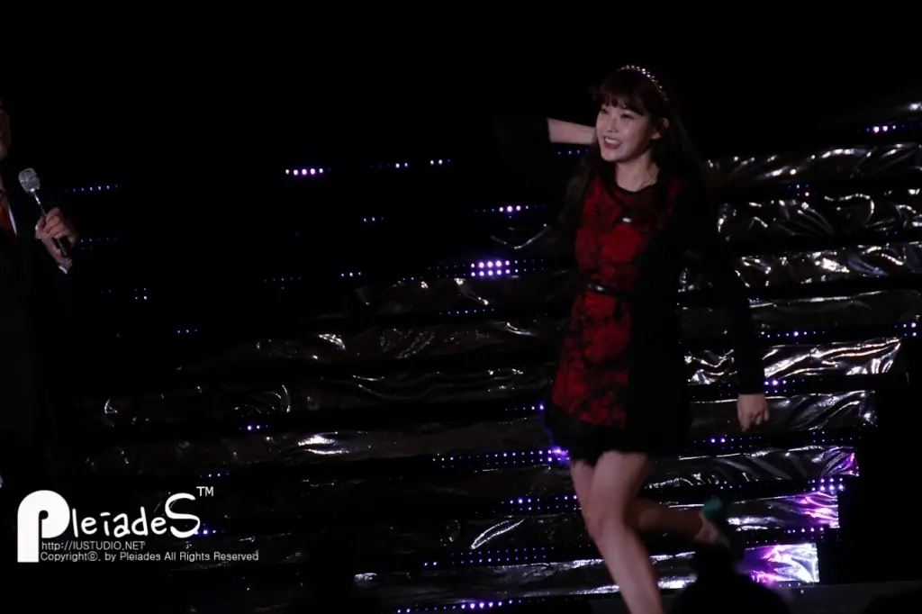 아이유 직찍 :: 121026 부산불꽃축제 현대자동차 The Brilliant Concert