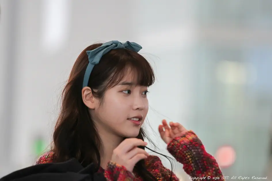 아이유 직찍 :: 130227 하네다 공항 출국 by STC