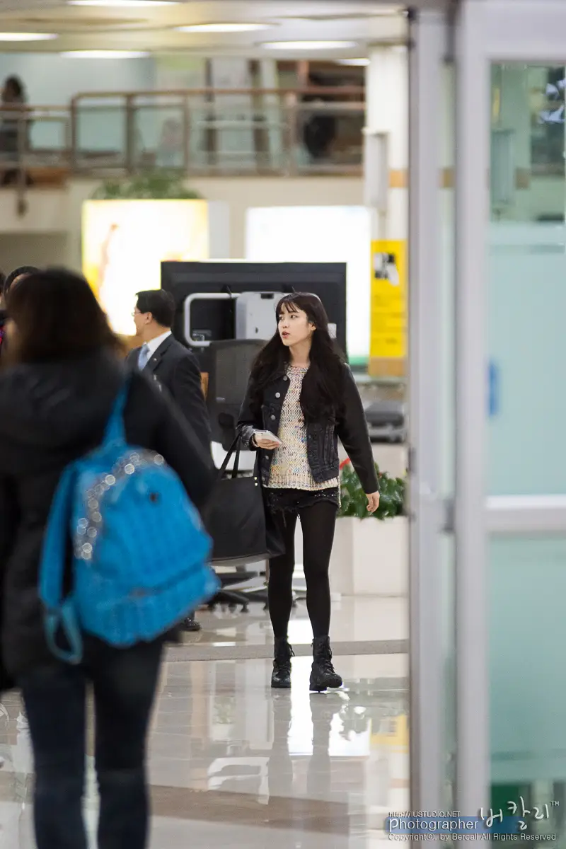 아이유 직찍 @ 130201 김포공항 입국 by 버칼리