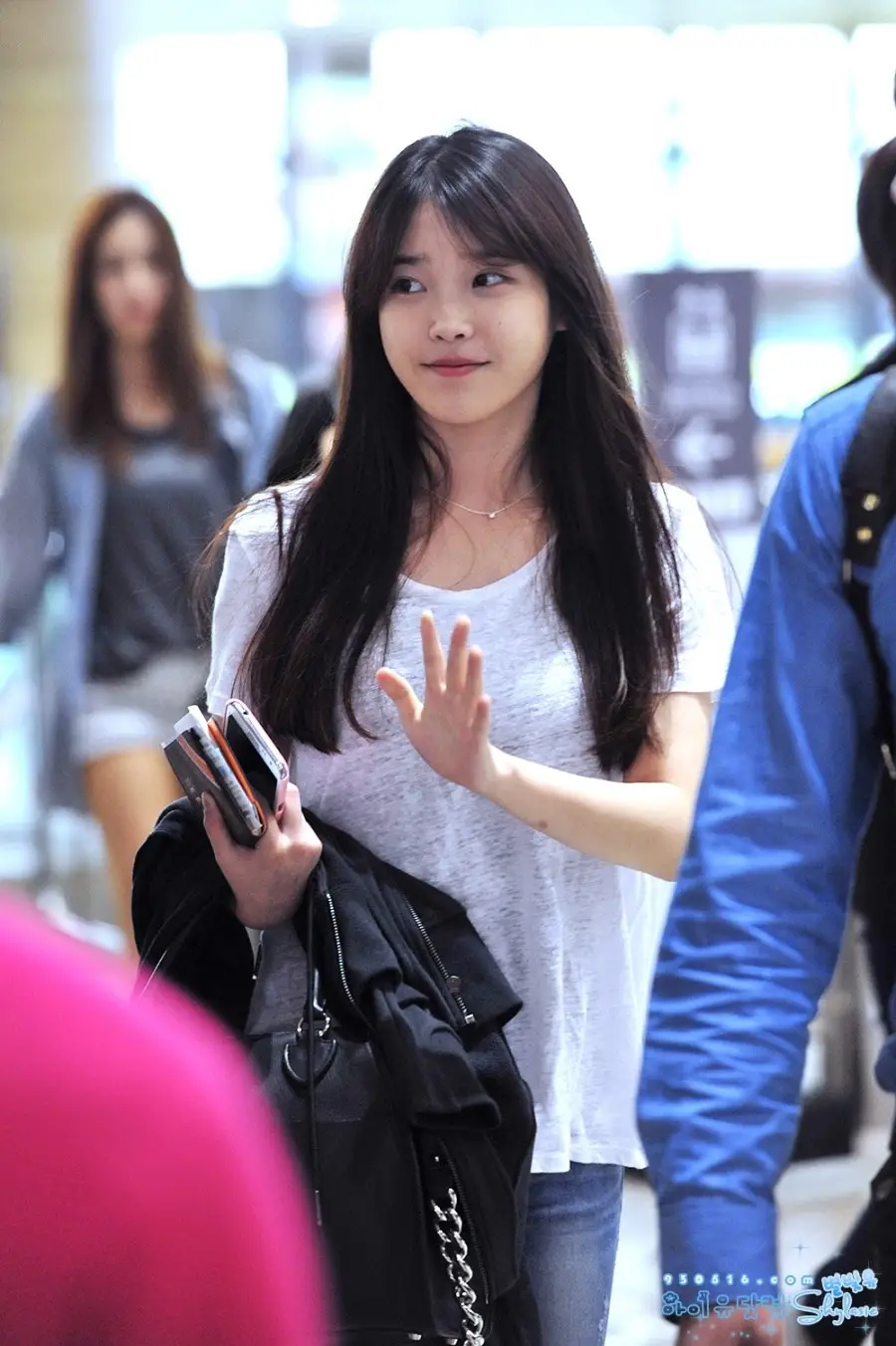 아이유(IU) 직찍 :: 130521 김포공항 출국 by 별빛유