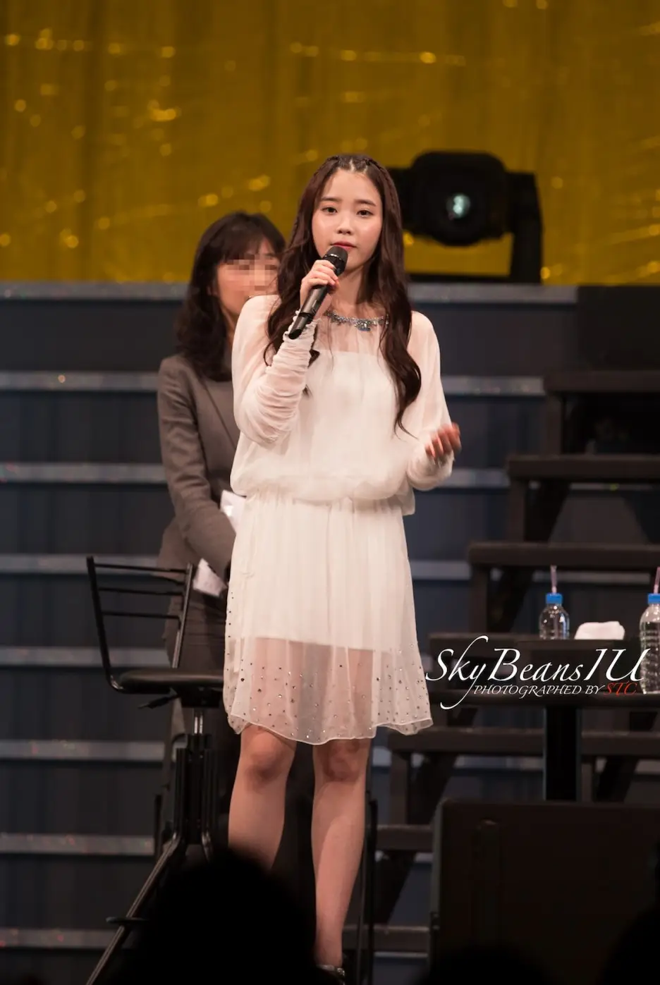 아이유 직찍 :: 130327 일본 팬미팅 포토타임 by STC