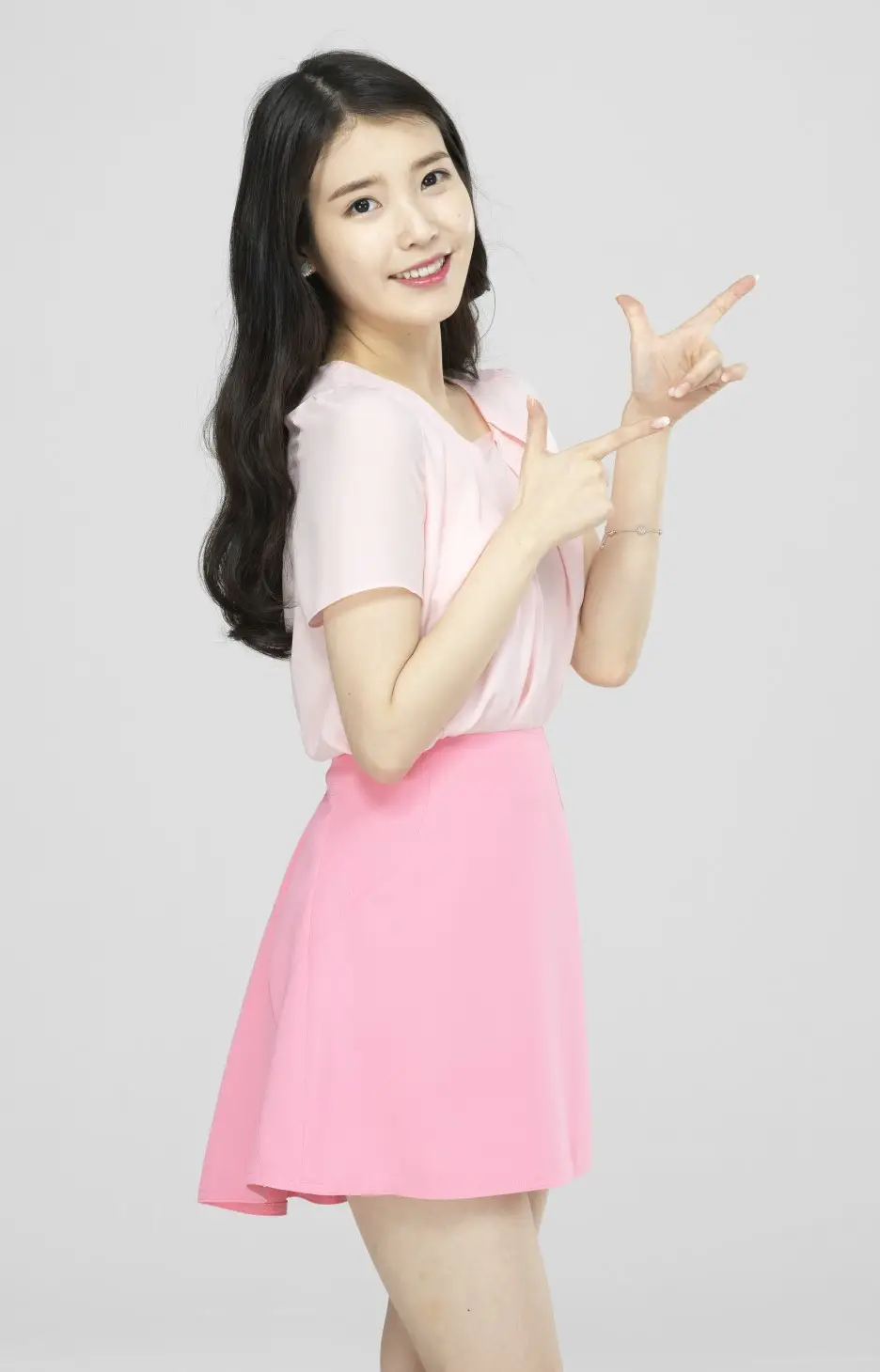 아이유 2015 케이블TV 광고모델.jpg