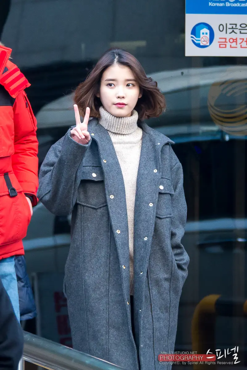 131220 뮤직뱅크 출근길 아이유 직찍 by 스피넬