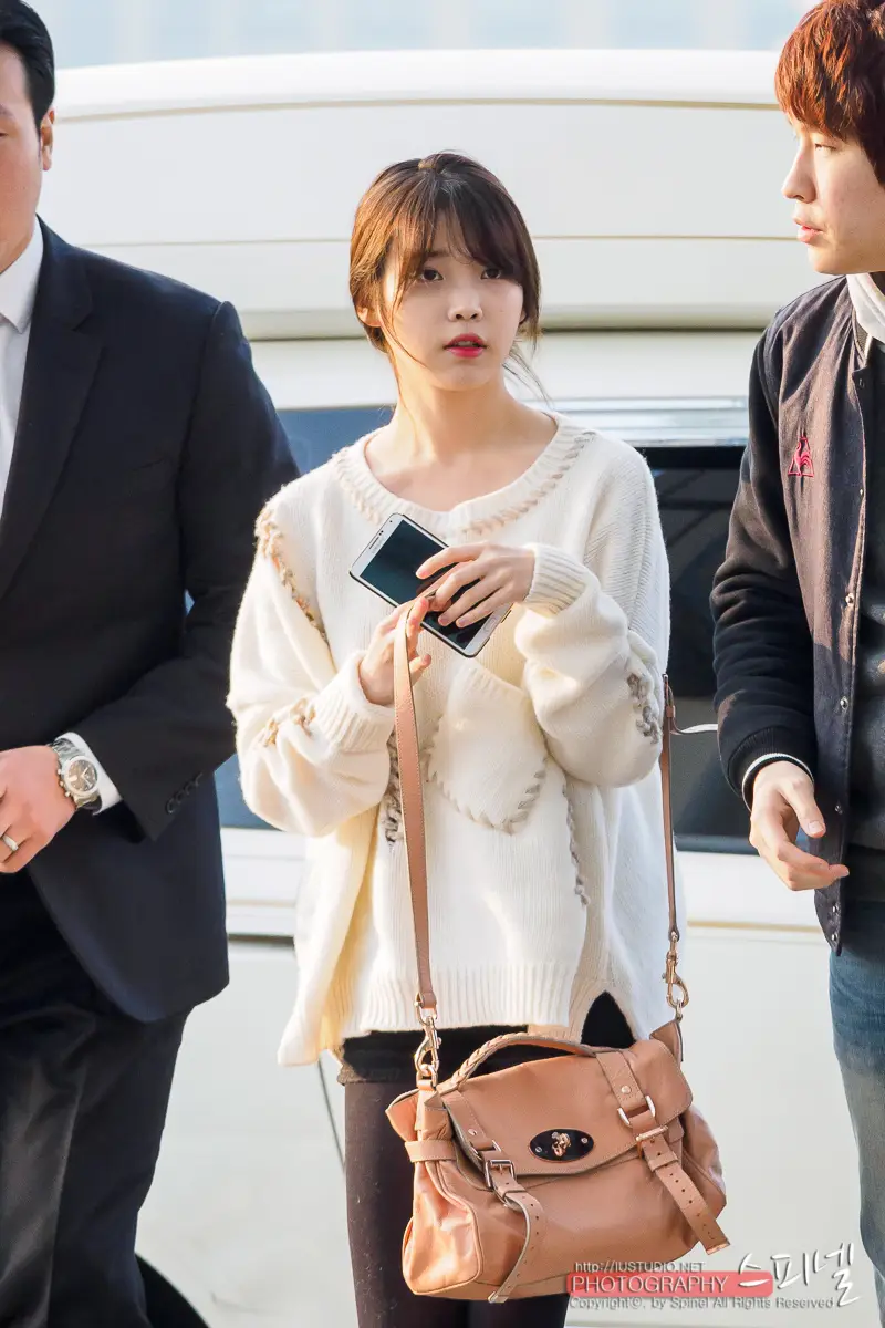 아이유 직찍 - 140322 홍콩팬미팅 인천공항 출국 by 스피넬