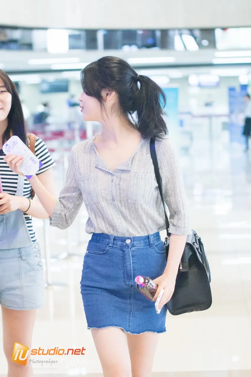 140718. 아이유 김포공항 출국 직찍 by 미스터신iu