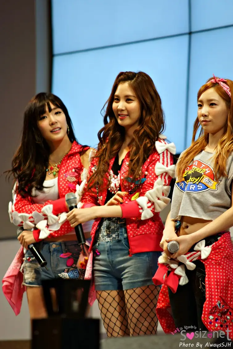 소녀시대(SNSD) 직찍 - 130407 LG3D페스티벌 by AlwaysSJH