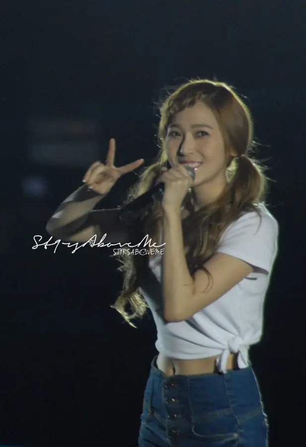 SNSD_제시카 직찍 @ 121123 싱가포르 SM 콘서트 by Heavenly Forest,St9rAboveMe,Ferriswheelwenn