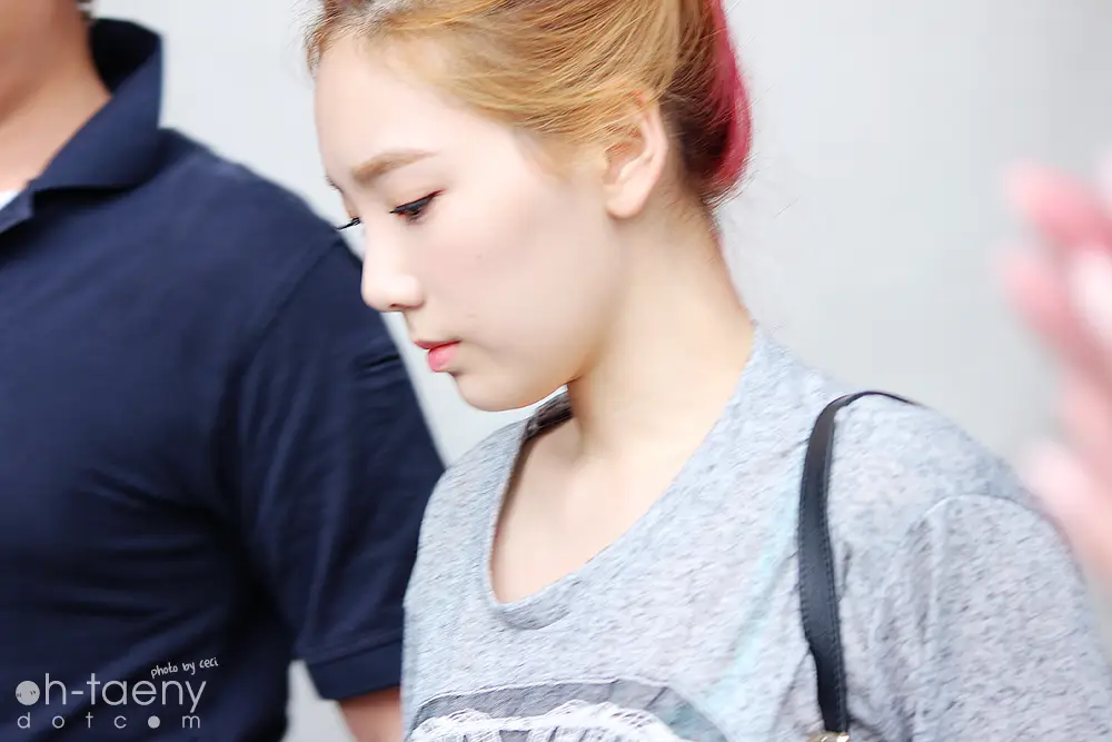 130722 인천공항 입국 탱구 by oh-taeny