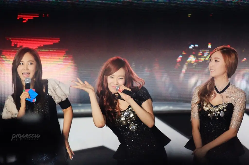 SNSD_제시카 @ 121123 싱가포르 SM 콘서트 by NIGELHOG,TAETORO_85,EXCENTRIQUE,PROCESSIC