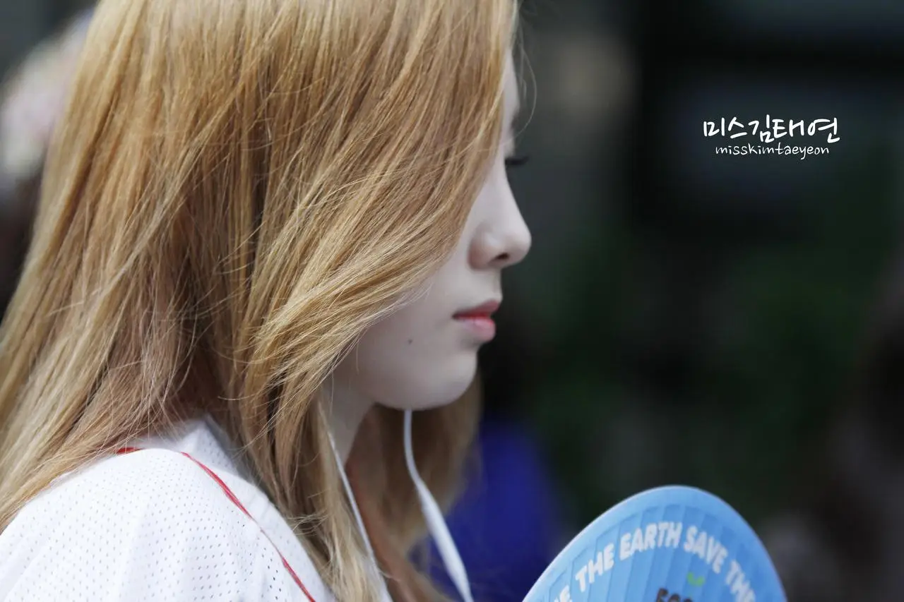 130705 KBS 뮤직뱅크 출퇴근길 태연 by Oh-TaeNy Ceci, Mr. Zhang, nakus32, 별가루, SamYang