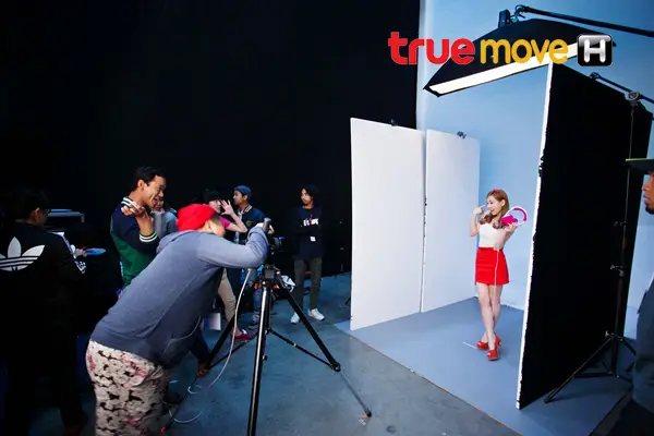 소녀시대(SNSD) True Move H 앱 locked.jpg (DCTY @NeoYeat)