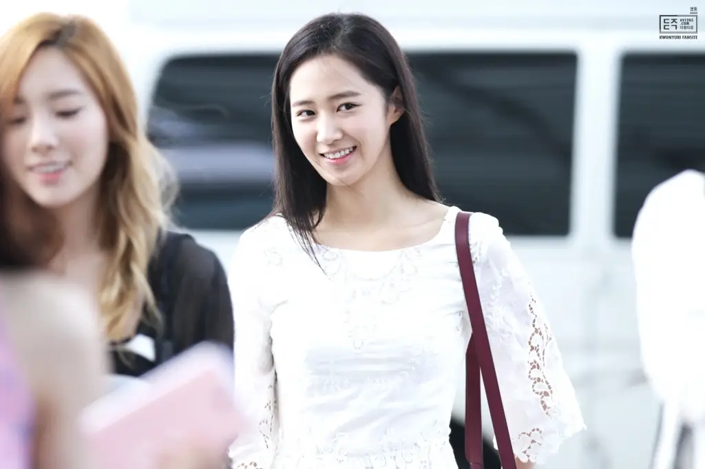 유리(Yuri.SNSD) 직찍 :: 130526 인천공항 출국 by 다정다감