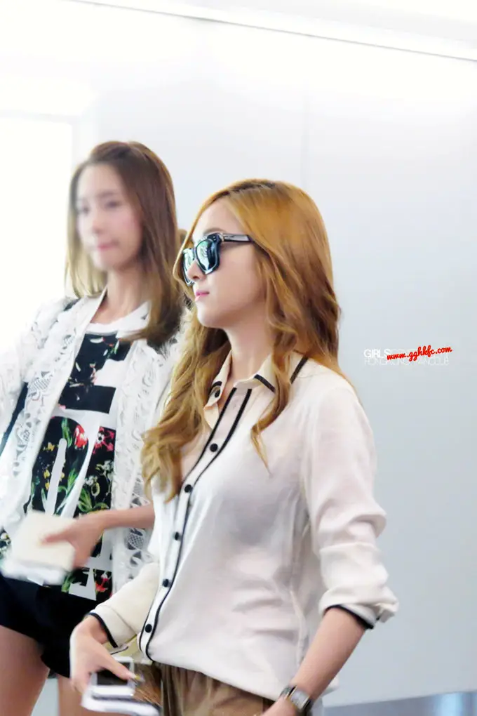 제시카(Jessica) 직찍 - 130526 타오위안 공항 입국 by @GGHKFC