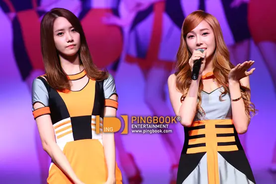 유리 & 윤아 & 서현 & 효연 :: 130521 Truemove H by Pingbook