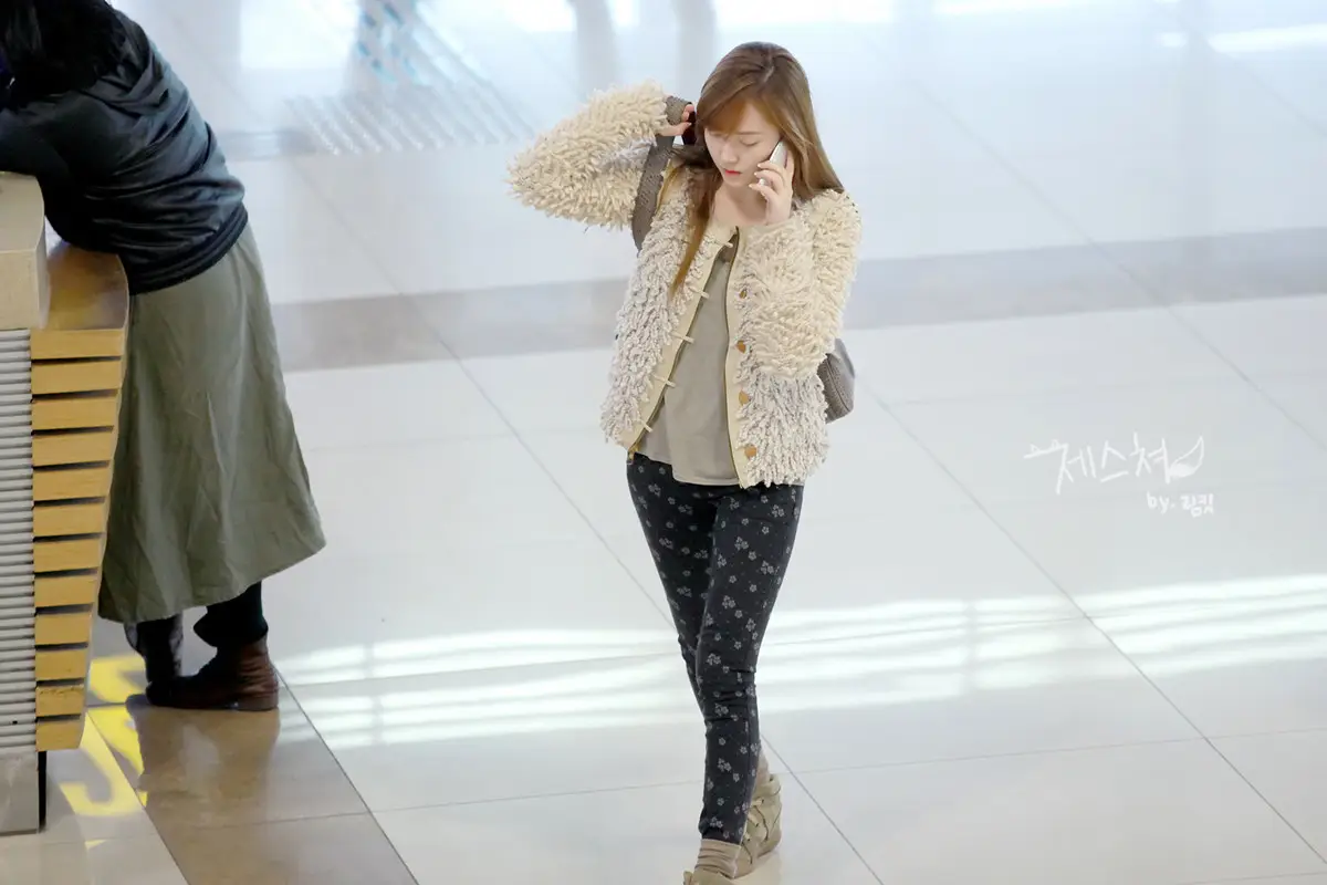 SNSD_제시카(JESSICA) :: 121105 김포공항 출국