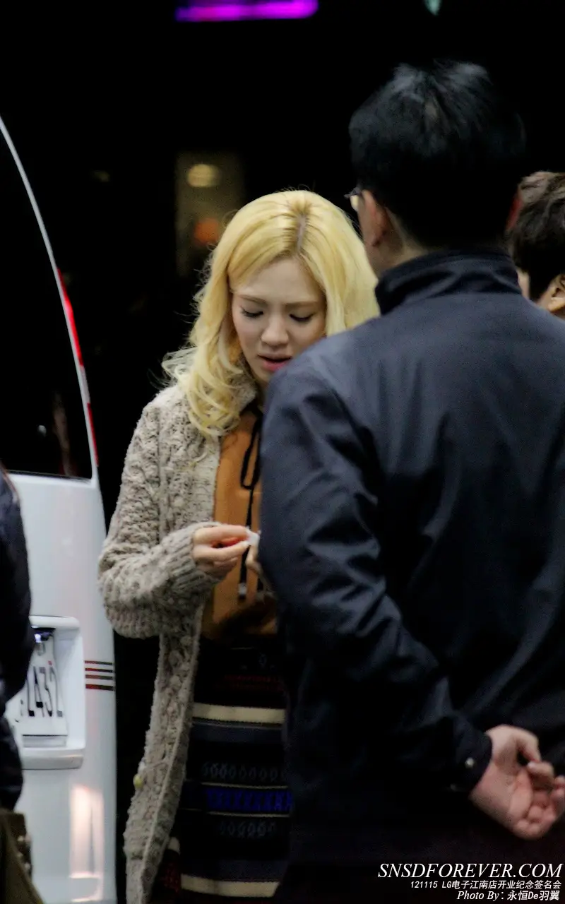 SNSD 직찍 @ 121115 LG Fansign