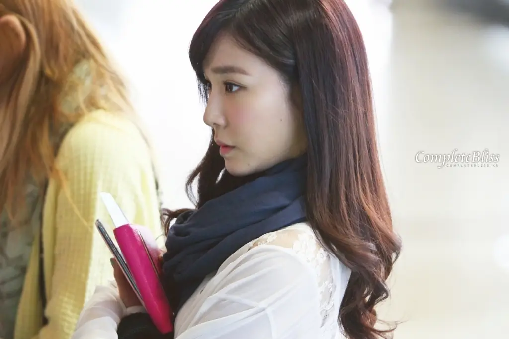 티파니(Tiffany) 직찍 :: 130416 출국 by completebliss