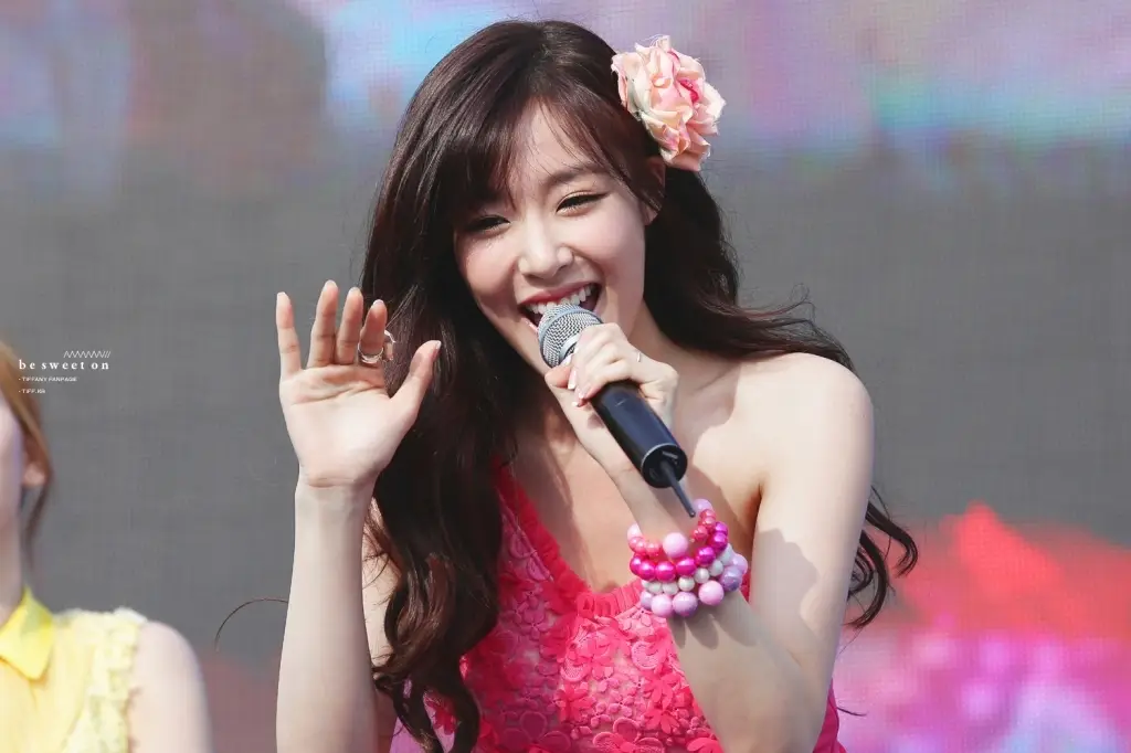 티파니(Tiffany) 직찍 :: 130525 경복고 동문회 by be sweet on