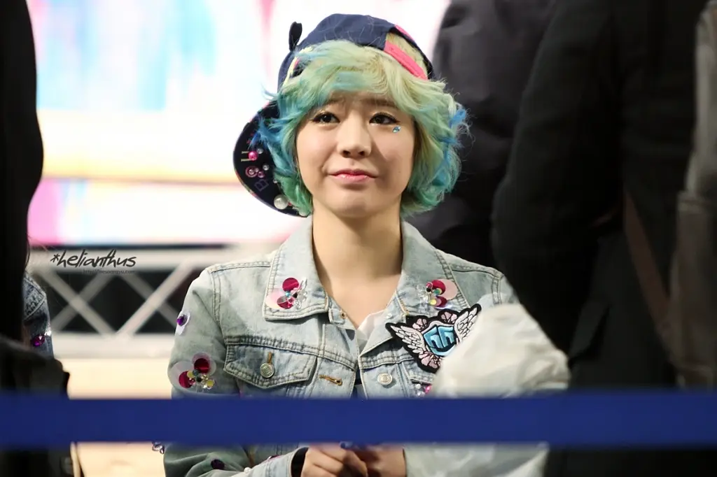 써니(Sunny) 직찍 @ 130126 영등포 팬사인회 by helianthus