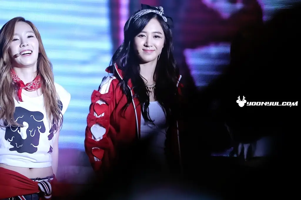 유리(Yuri) 직찍 :: 130526 해피 4 케이팝콘 by 윤율닷컴, allure in deesse