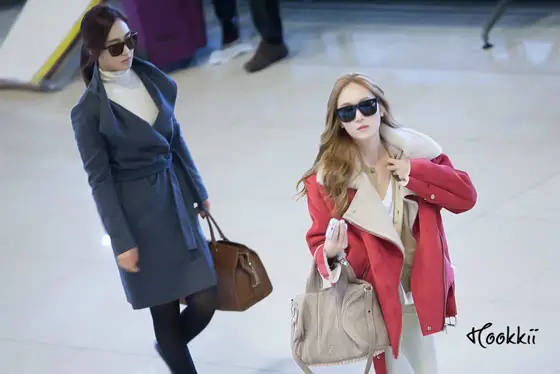 소녀시대 직찍 @ 130215 김포공항 출국