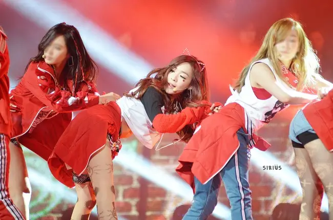 티파니(Tiffany.SNSD) 직찍 :: 130106 KBS 희망음악회 by sirius