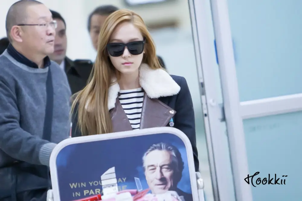 제시카(Jessica.SNSD) :: 130219 김포공항 입국 직찍 by Hookkii