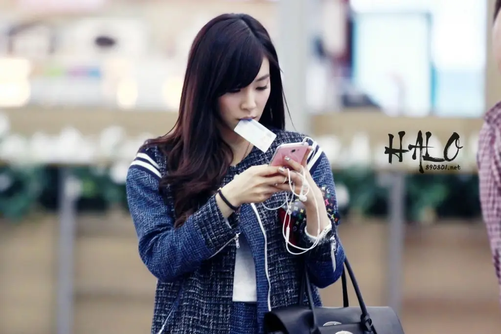 티파니(Tiffany) 직찍 :: 130504 인천공항 출국 by HALO