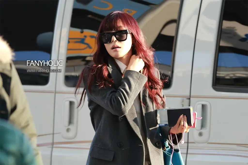 티파니(Tiffany) 직찍 :: 13.02.22 인천공항 출국 by fanyholic