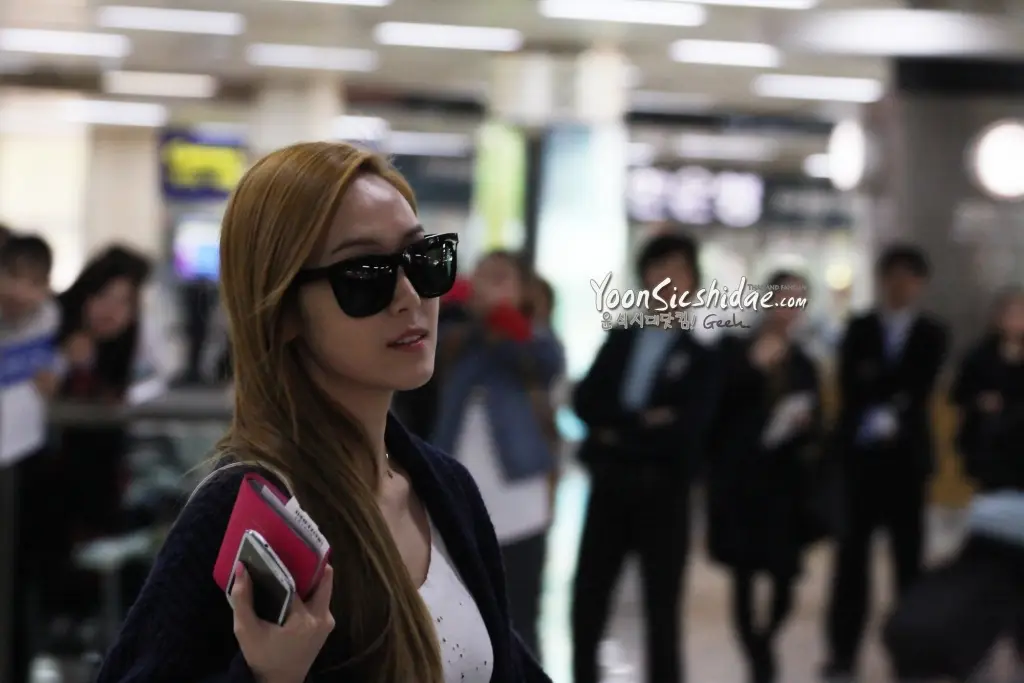 제시카(Jessica.SNSD) 직찍 - 130422 김포공항 입국 by 윤식시대, JessU, 소시코어