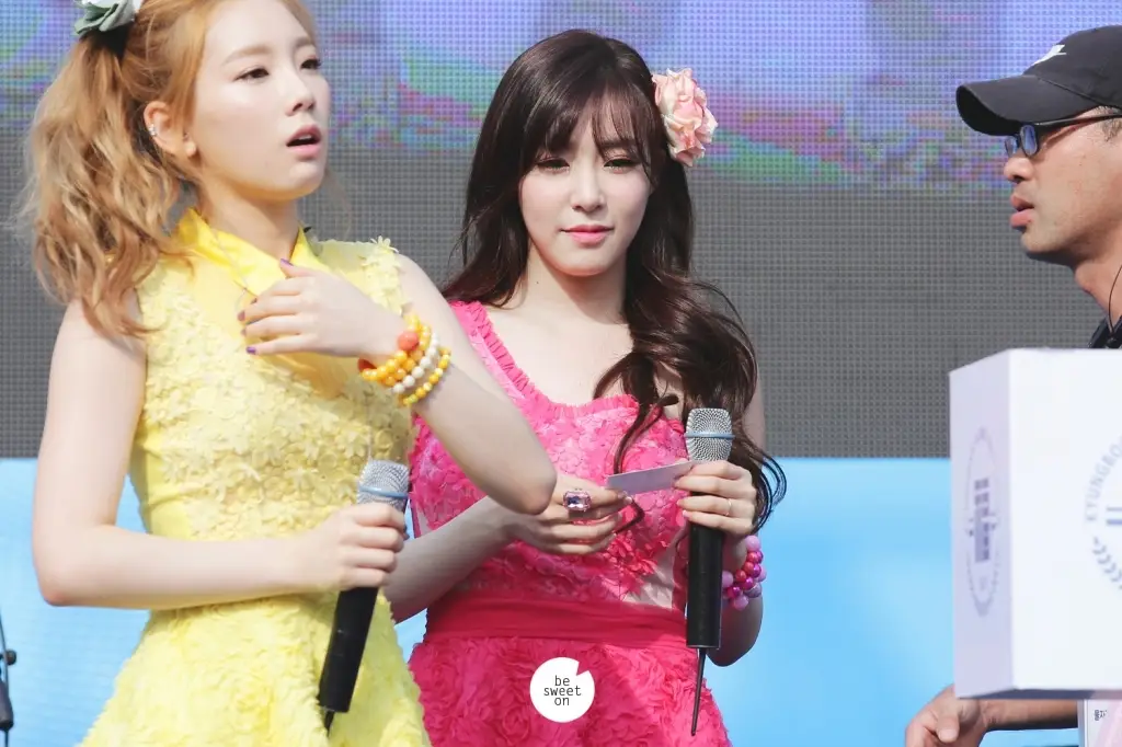 티파니(Tiffany) 직찍 :: 130525 경복고 동문회 by be sweet on