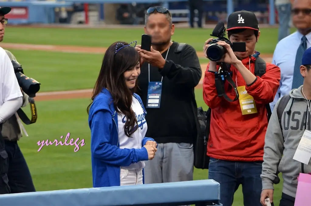 티파니(Tiffany) 직찍 :: 130507 LA다저스 시구