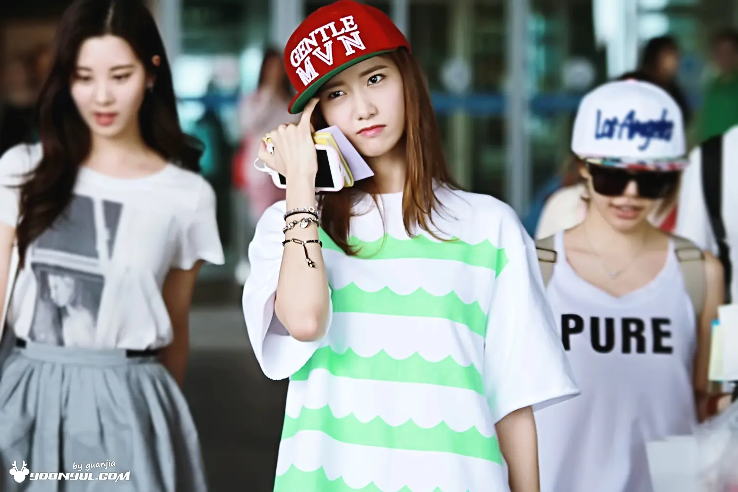 130722 인천공항 입국 윤아 by guanjia