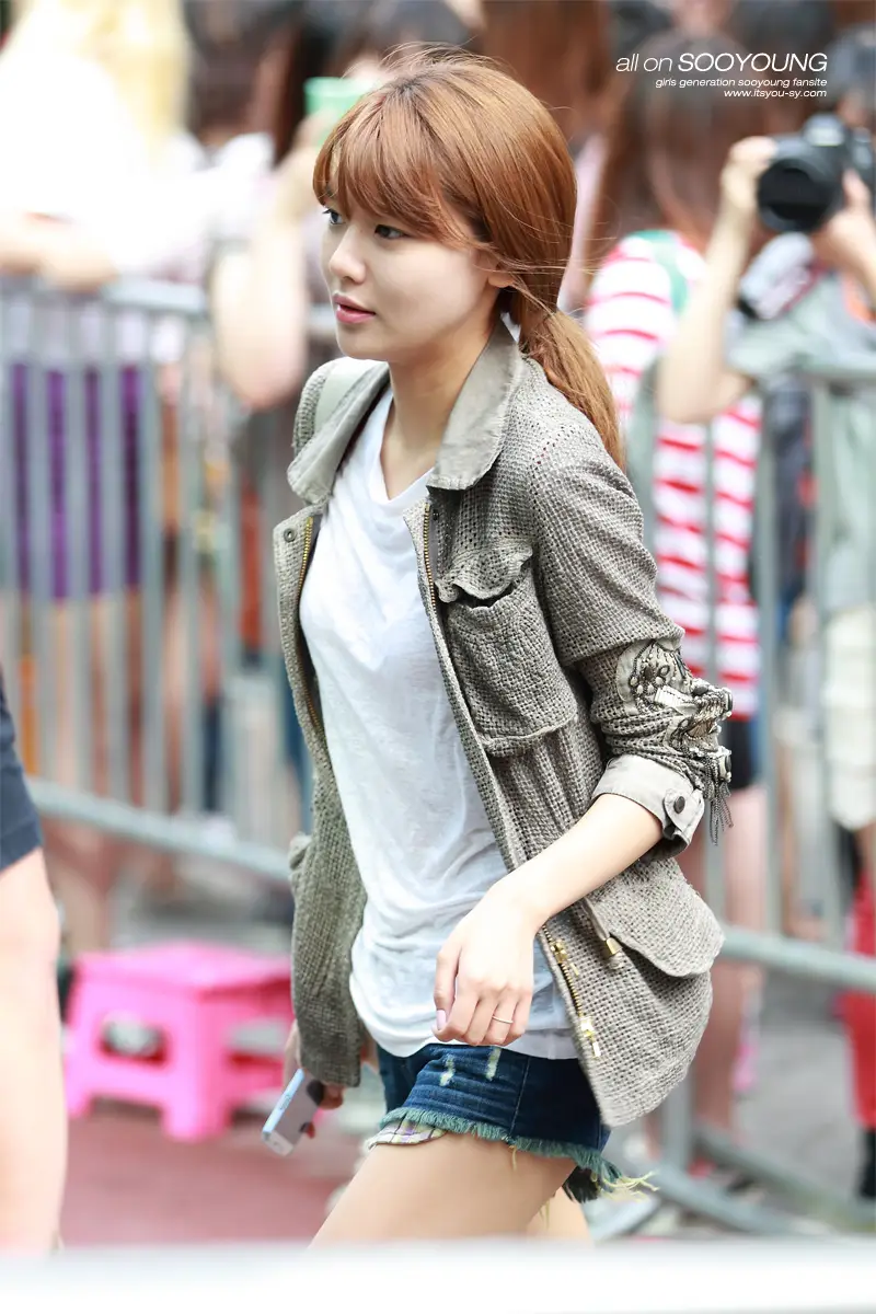 130705 KBS 뮤직뱅크 출근 수영 by allonSOOYOUNG