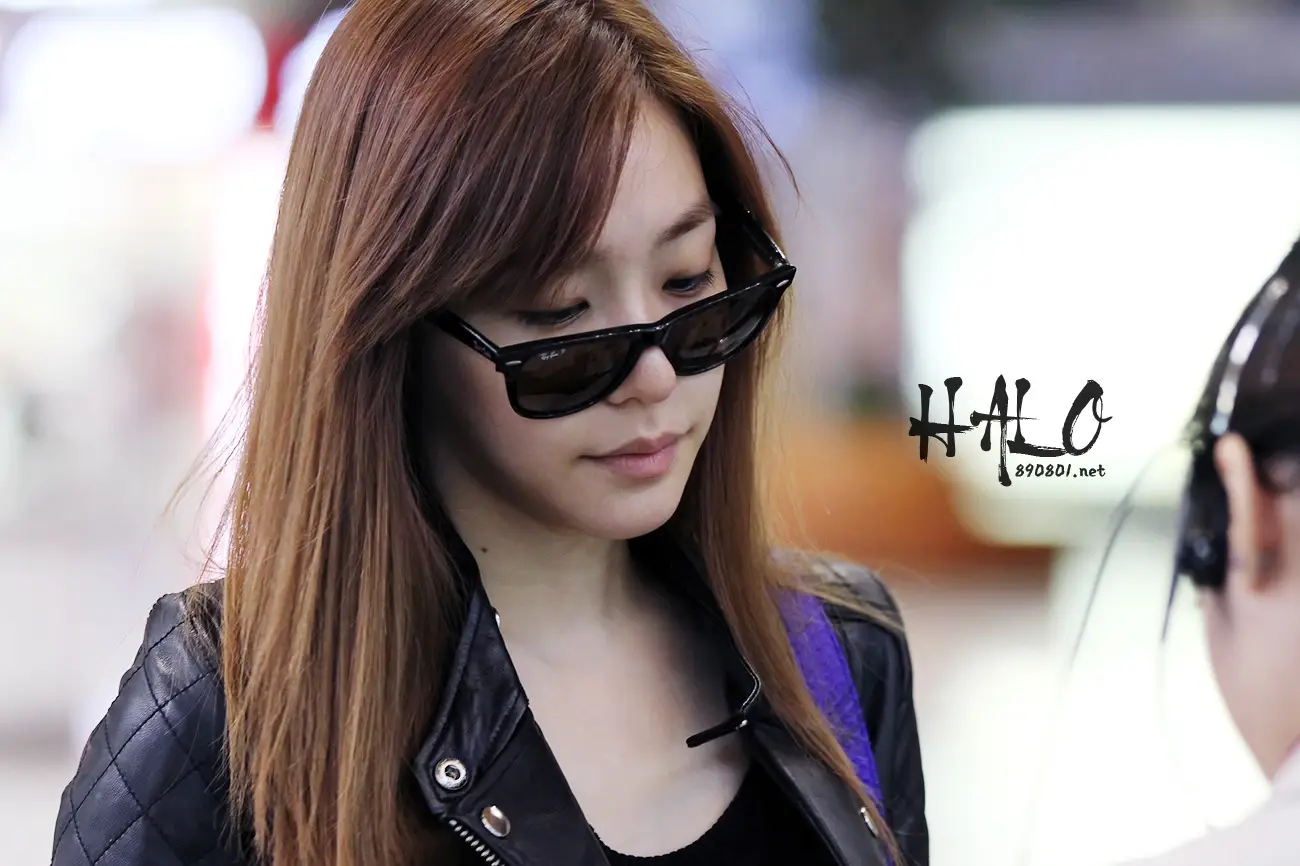 [4 Pics] SNSD_티파니 :: 121105 김포공항 출국