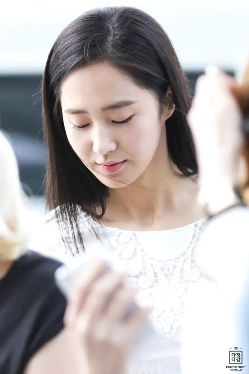 유리(Yuri.SNSD) 직찍 :: 130526 인천공항 출국 by 다정다감