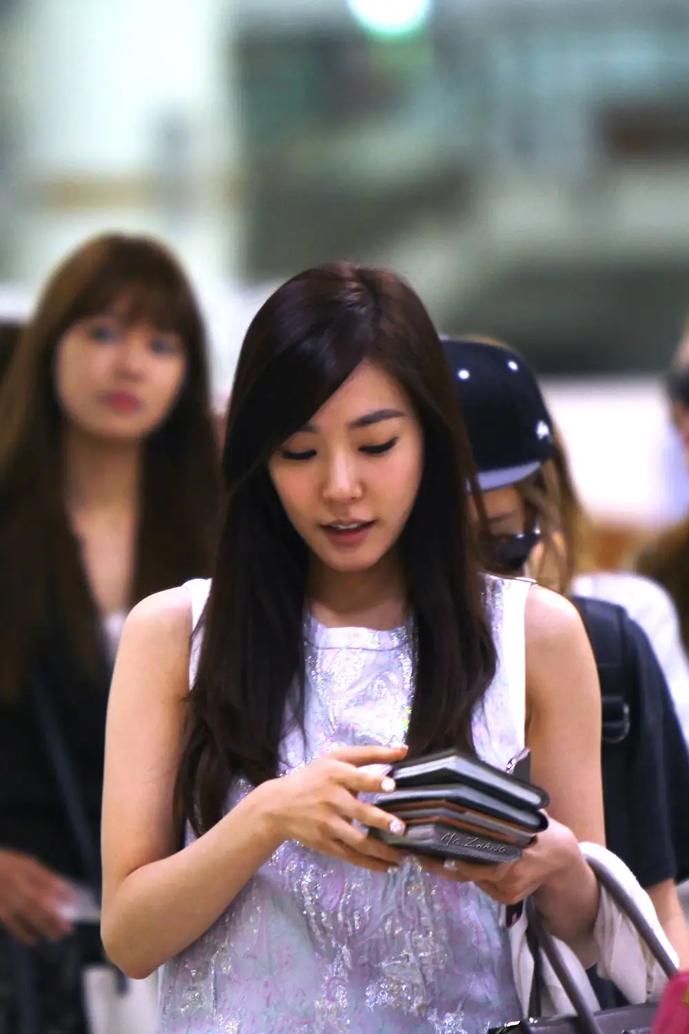 130620 김포공항 입국 티파니 by Complete Bliss, Mr. Zhang