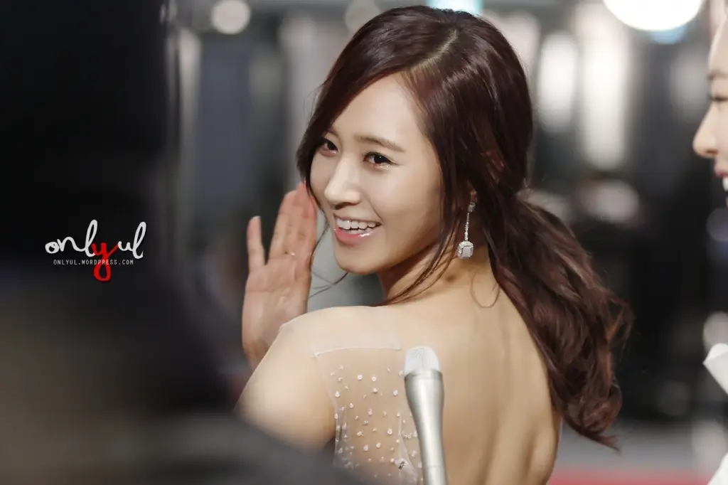 121231 유리(Yuri) @ sbs연기대상 레드카펫 by 0nlyul