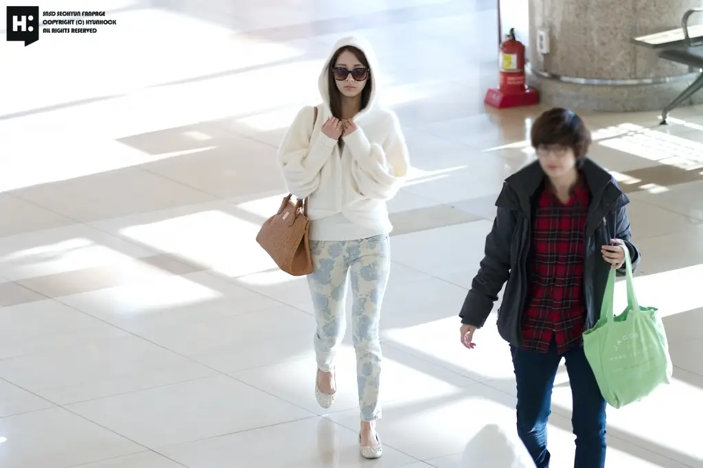 SNSD_Seohyun @ 121113 김포공항 출국