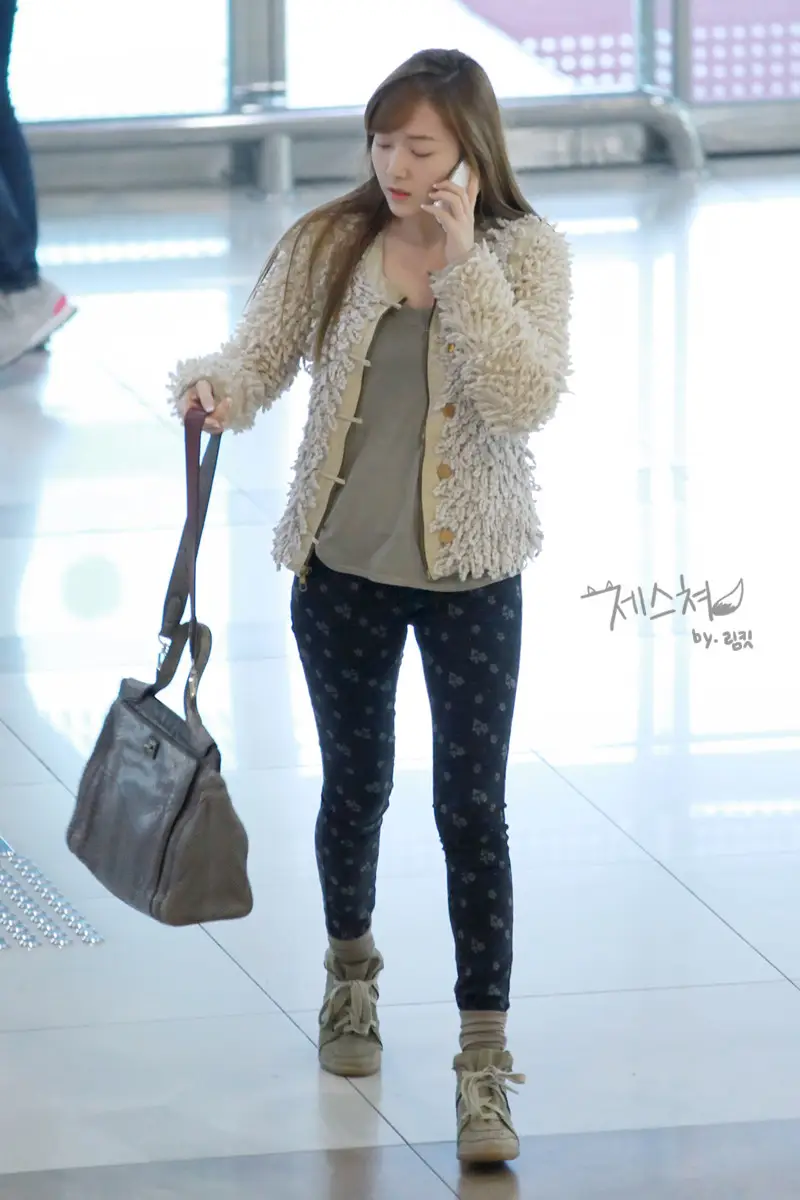 SNSD_제시카(JESSICA) :: 121105 김포공항 출국