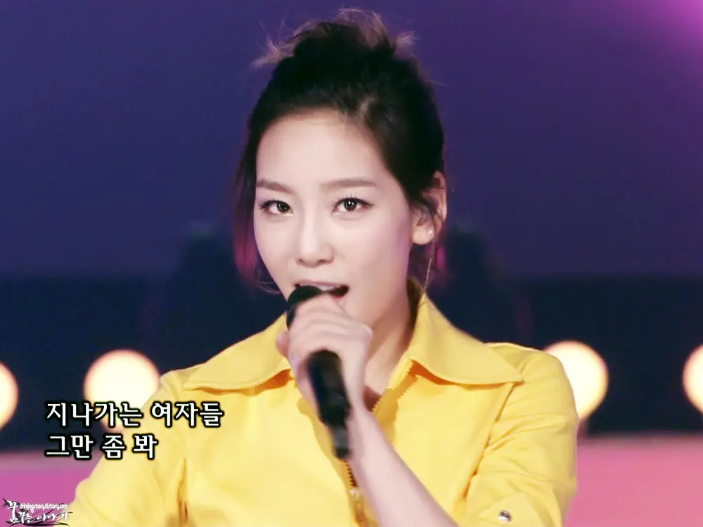 110512 세계공영TV(INPUT)총회 축하음악회 써니 태연 캡쳐