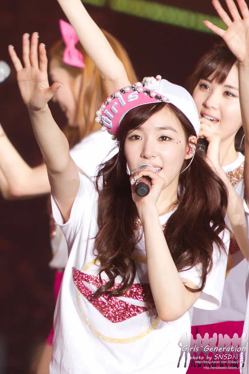 티파니(Tiffany) 직찍 :: 130609 걸스앤피스 서울 콘서트 by SNSD시드