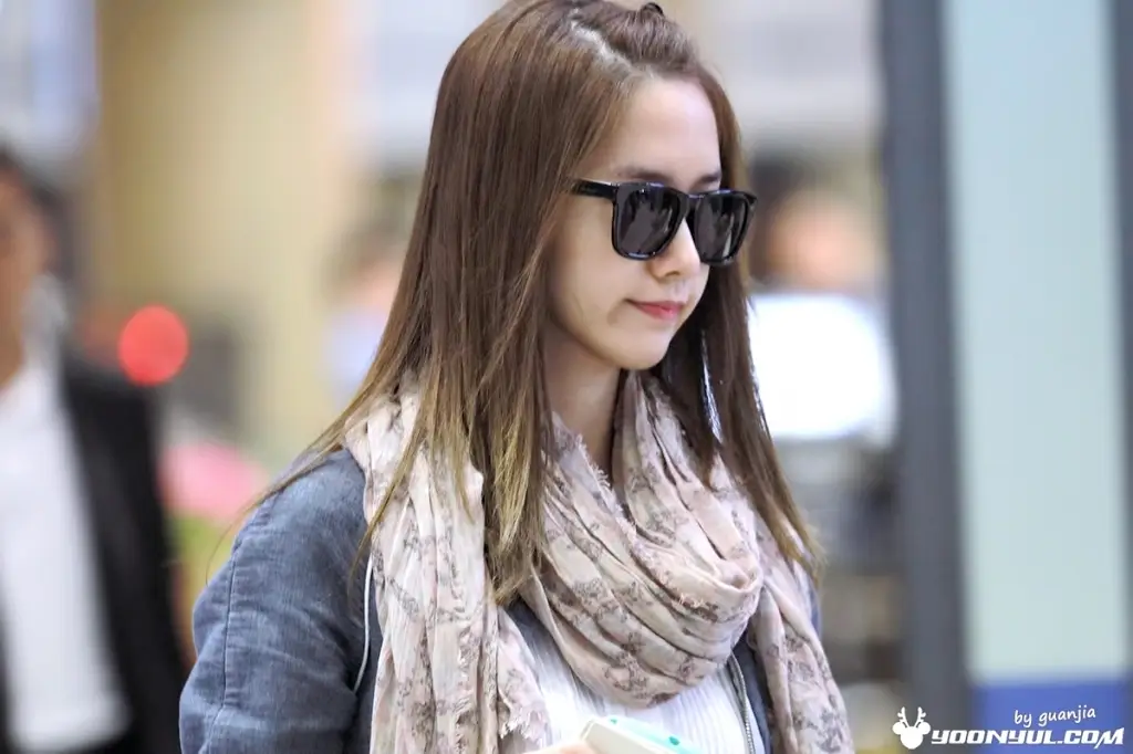 윤아(Yoona) 직찍 @ 130522 인천공항 입국 by Ceci, YoonSicShiDae, 윤율닷컴 guanjia