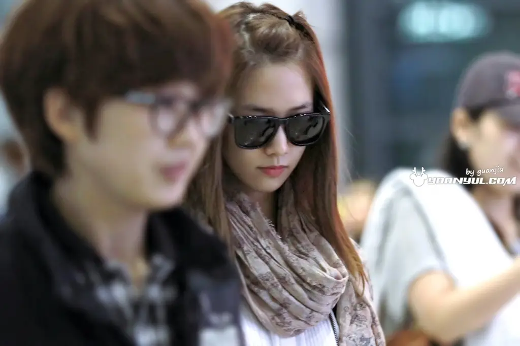 윤아(Yoona) 직찍 @ 130522 인천공항 입국 by Ceci, YoonSicShiDae, 윤율닷컴 guanjia