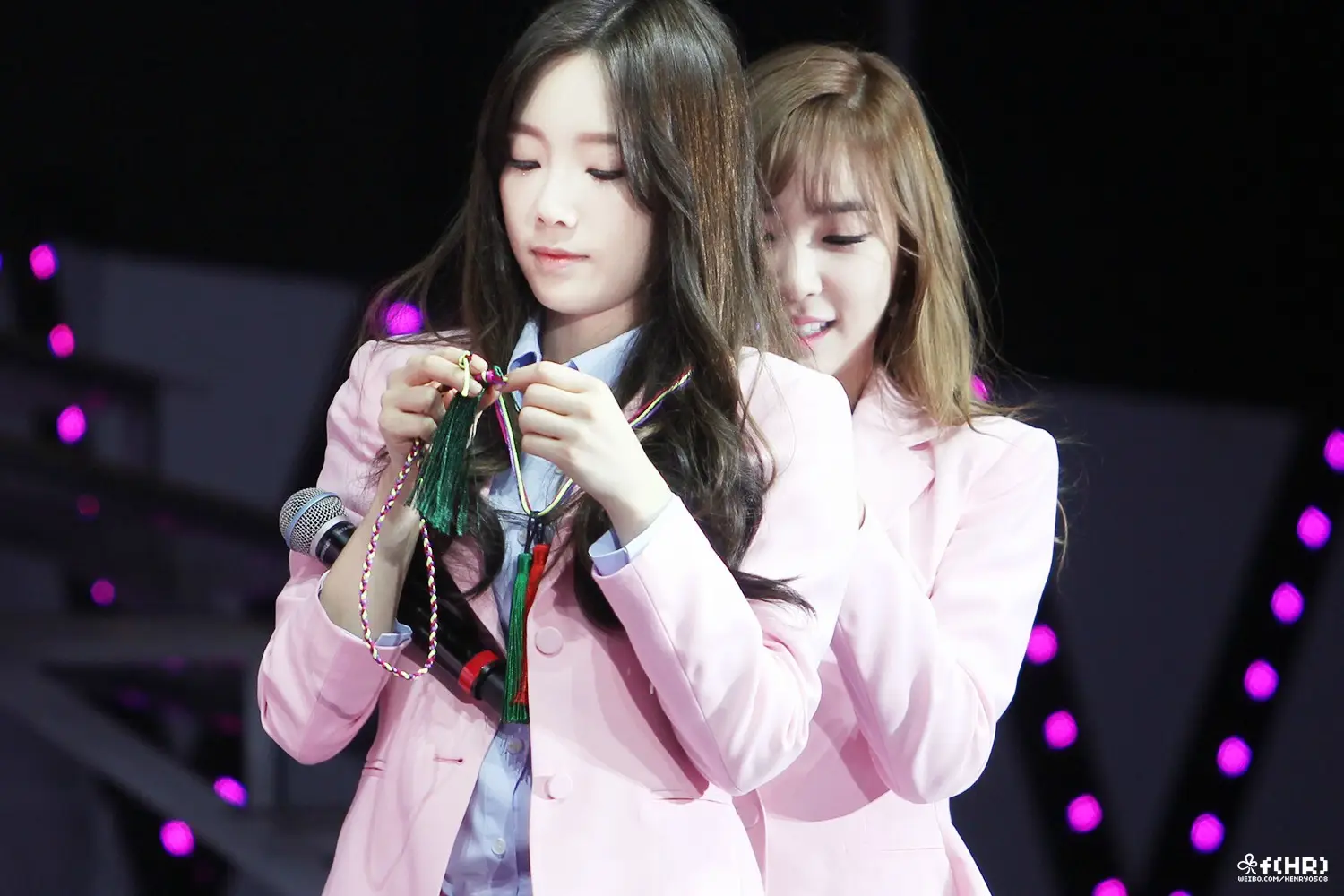 141129 베이징 팬미팅 태연&티파니 직찍 by xoloveaho