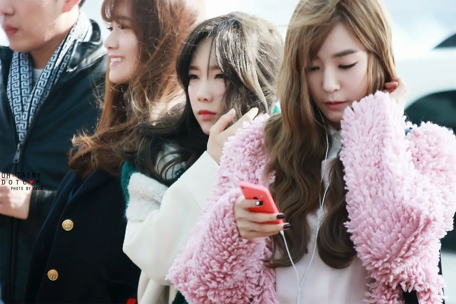 141121,141123 출국.입국 태연 직찍 by oh taeny