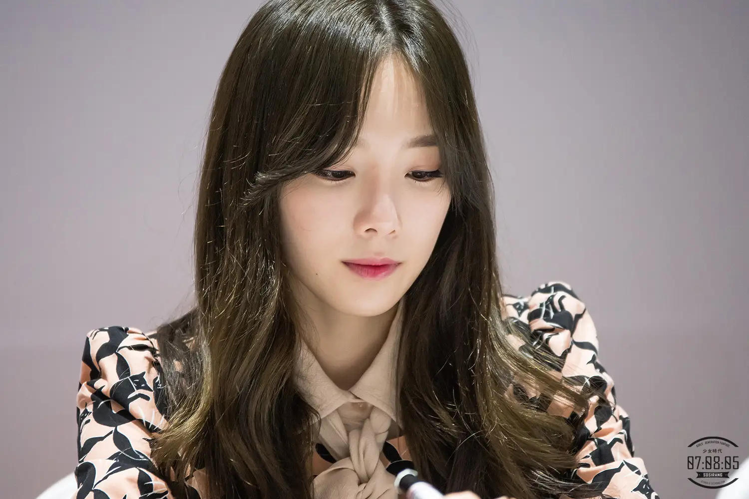 141127 소녀시대(태연) 롯데몰 수원점 팬사인회 by SOSIRANG