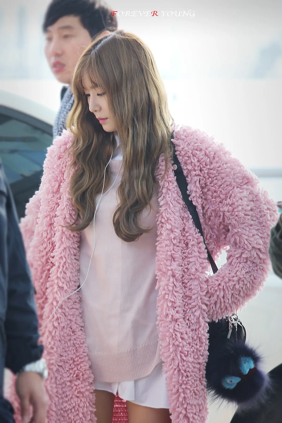 141121 인천공항 출국 티파니 직찍 by forever young