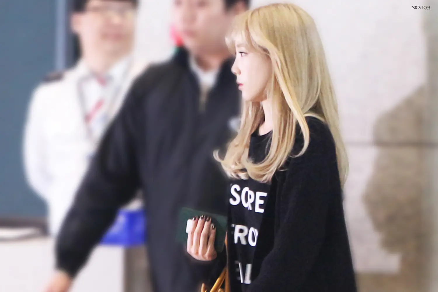 151028 태연 입국 인천공항 직찍 by Cheerful One+nicztg