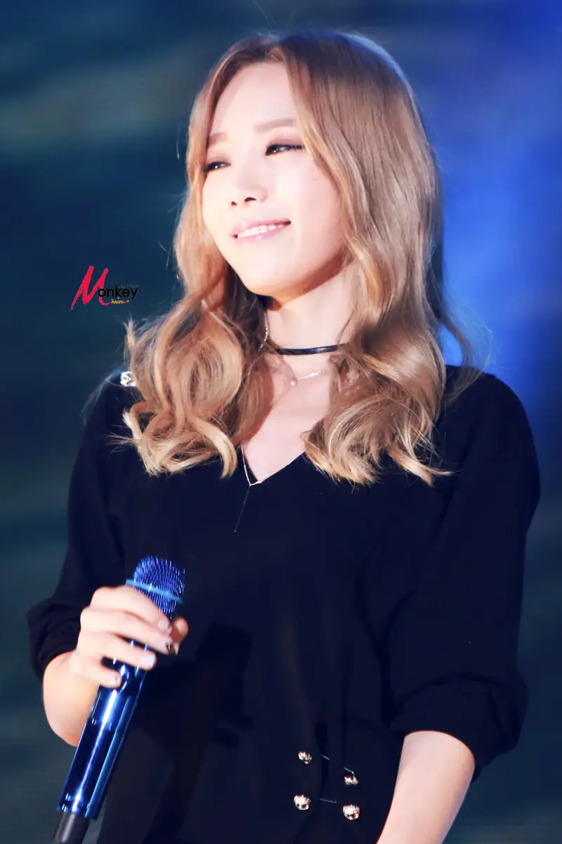 151009 뮤직뱅크 태연 직찍 by 또라, monkey_junior,AceSica,baechurch